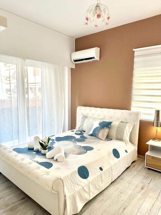 Cozy Apartment With Parking Near The City Center Atene Esterno foto